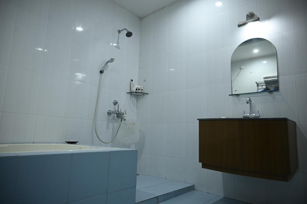 Hotel Dooars Mountain Alipur Duar Exterior foto